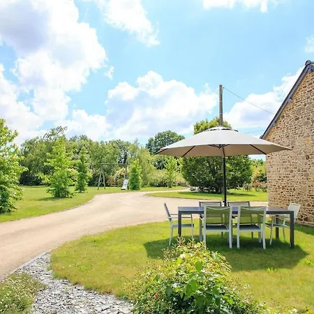 Сasa de vacaciones De Charme A La Campagne Coësmes